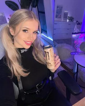 Berticuss / Britnyellen / biancasotelo14 nude photo #0270