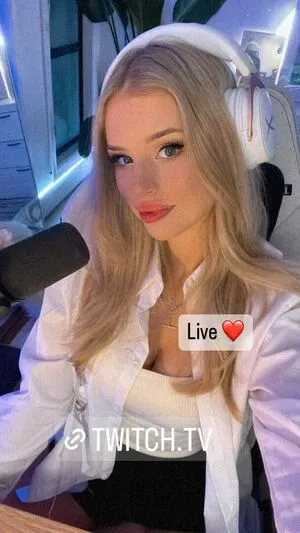 Berticuss / Britnyellen / biancasotelo14 nude photo #0283