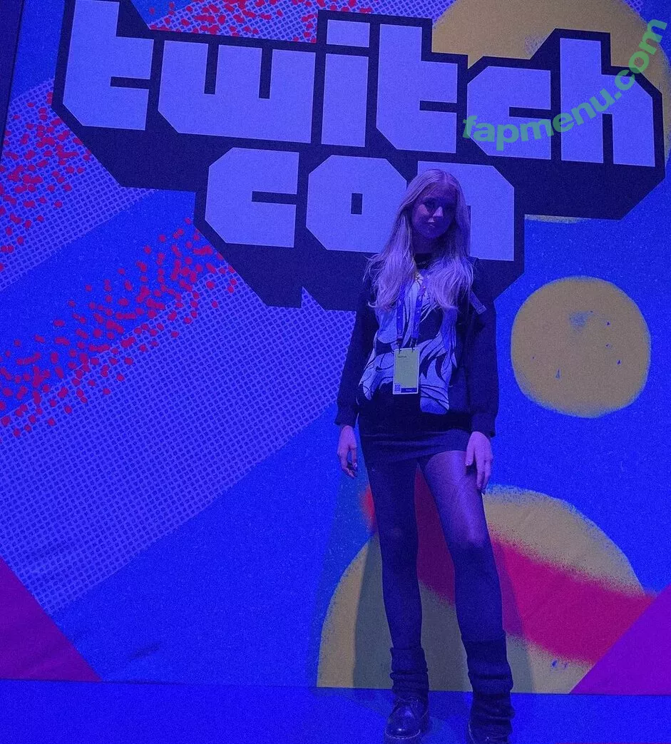 Berticuss nude photo #0028 (Britnyellen / biancasotelo14)