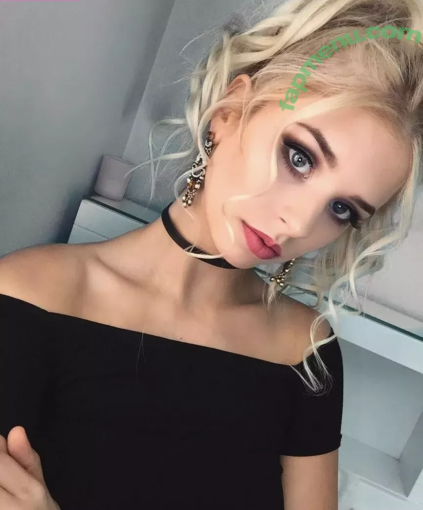 Berticuss nude photo #0040 (Britnyellen / biancasotelo14)