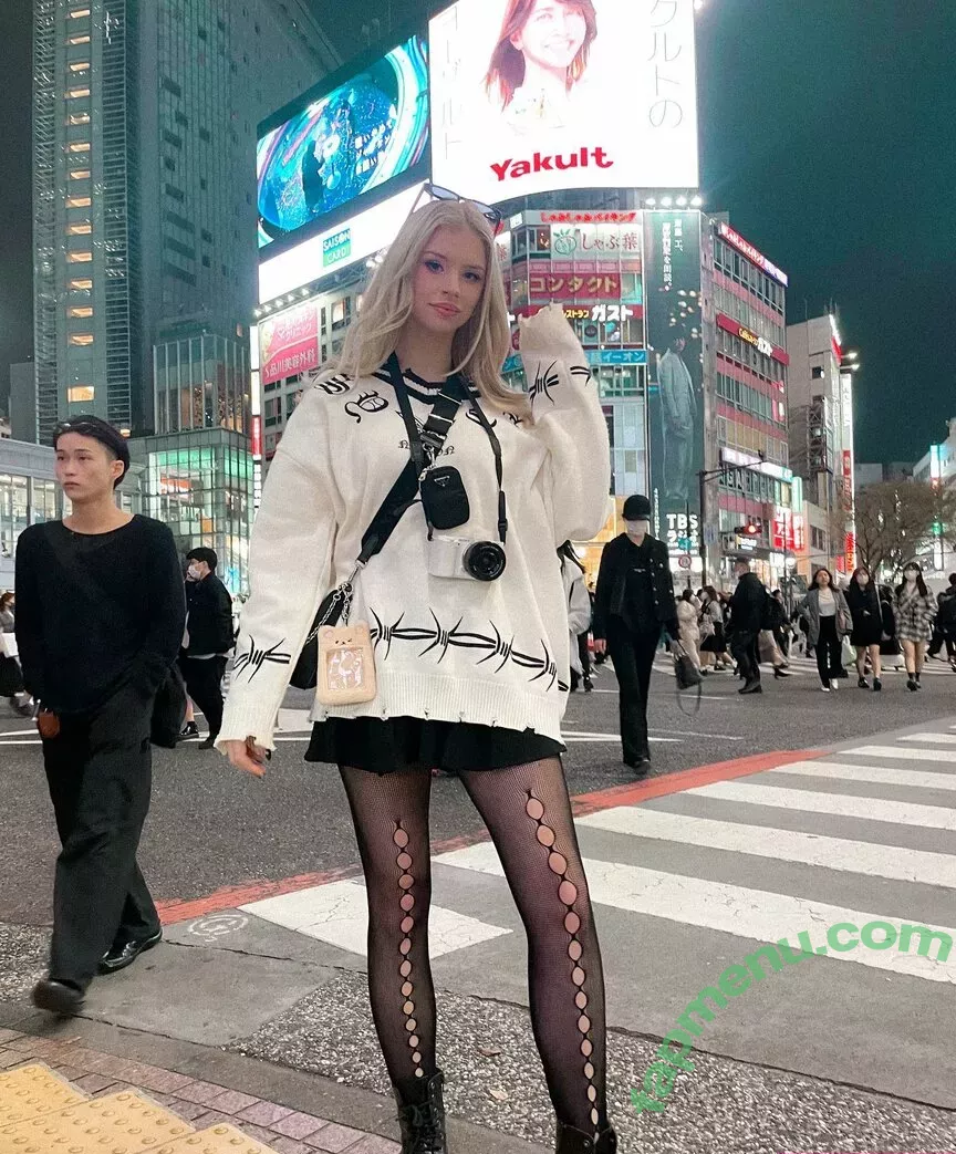 Berticuss nude photo #0225 (Britnyellen / biancasotelo14)