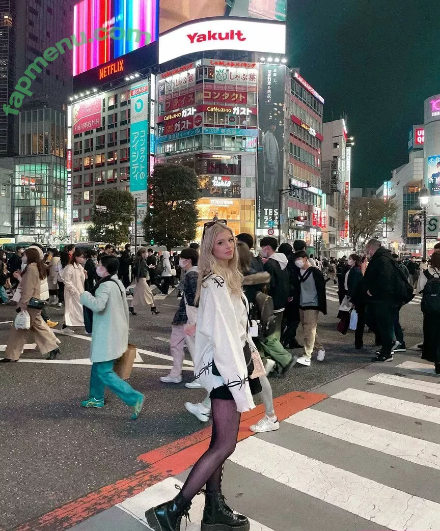 Berticuss nude photo #0227 (Britnyellen / biancasotelo14)