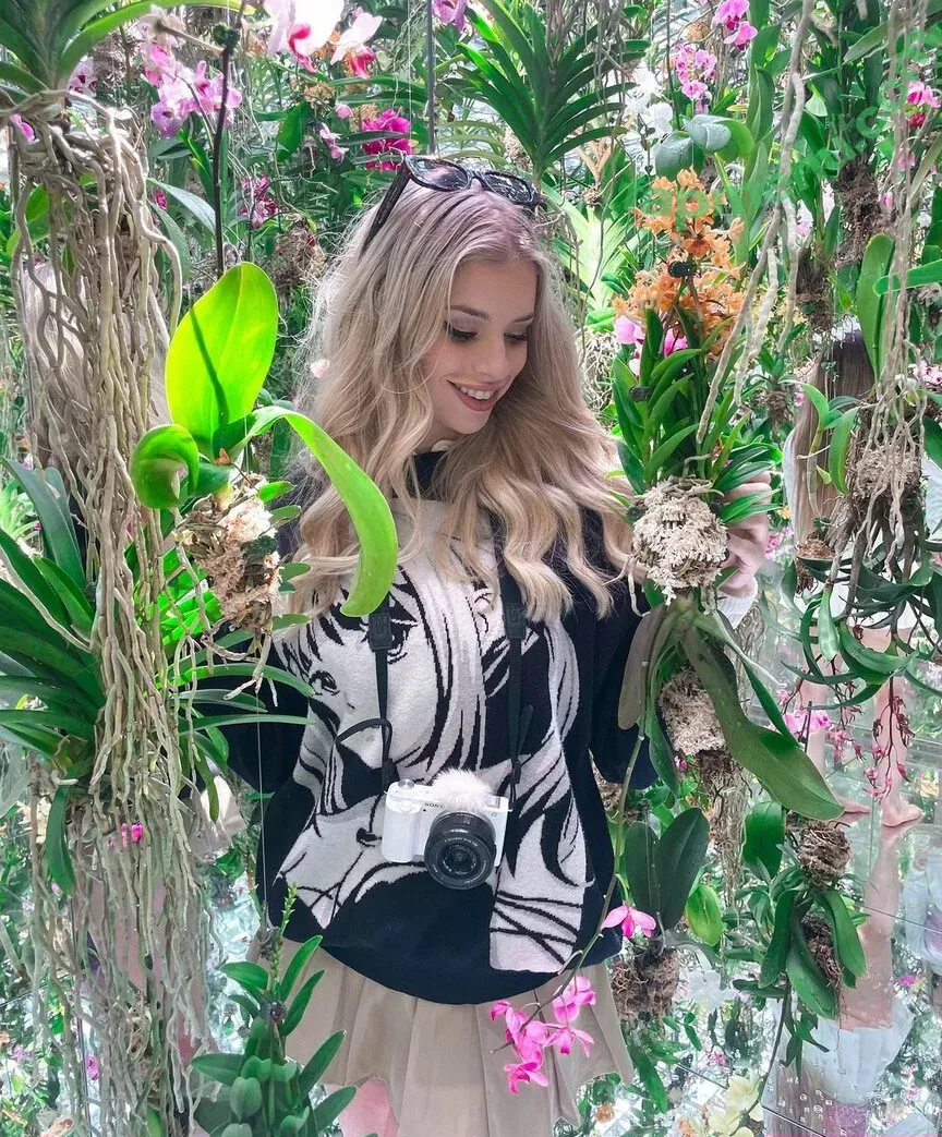 Berticuss nude photo #0251 (Britnyellen / biancasotelo14)