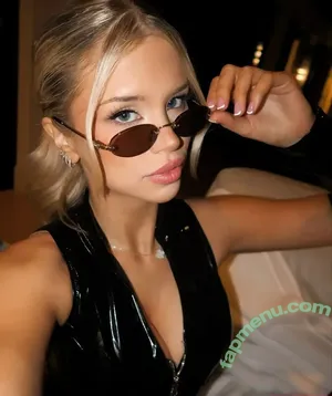 Berticuss / Britnyellen / biancasotelo14 nude photo #1048