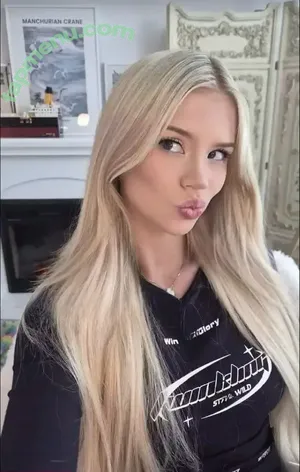 Berticuss / Britnyellen / biancasotelo14 nude photo #1059