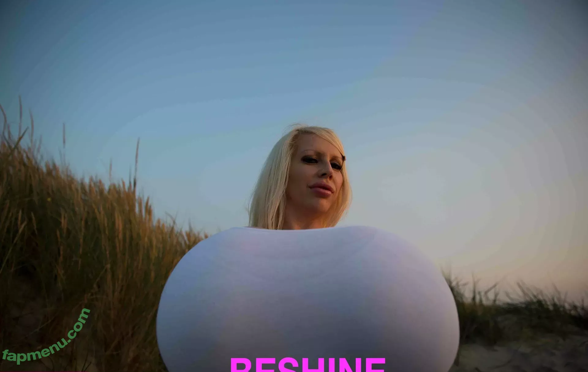 beshinedotcom nude photo #0105 (beshinedotcom)