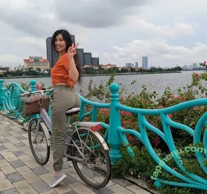 Bessy Q / Aquentine / Final Girlz / Justa Queen / Quynh Văn / _bessy.q_ nude photo #0101