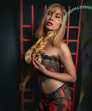 Bessy Q / Aquentine / Final Girlz / Justa Queen / Quynh Văn / _bessy.q_ nude photo #0132