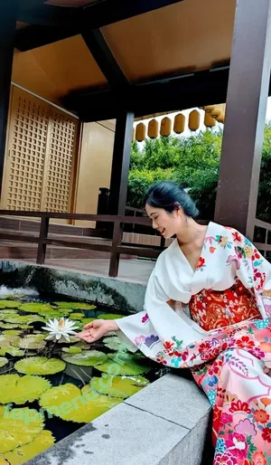 Bessy Q / Aquentine / Final Girlz / Justa Queen / Quynh Văn / _bessy.q_ nude photo #0156