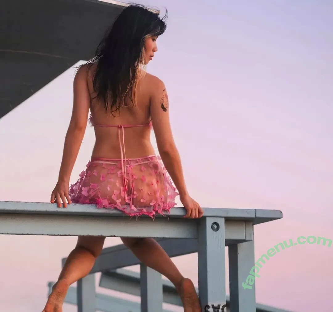 Bessy Q nude photo #0010 (Aquentine / Final Girlz / Justa Queen / Quynh Văn / _bessy.q_)