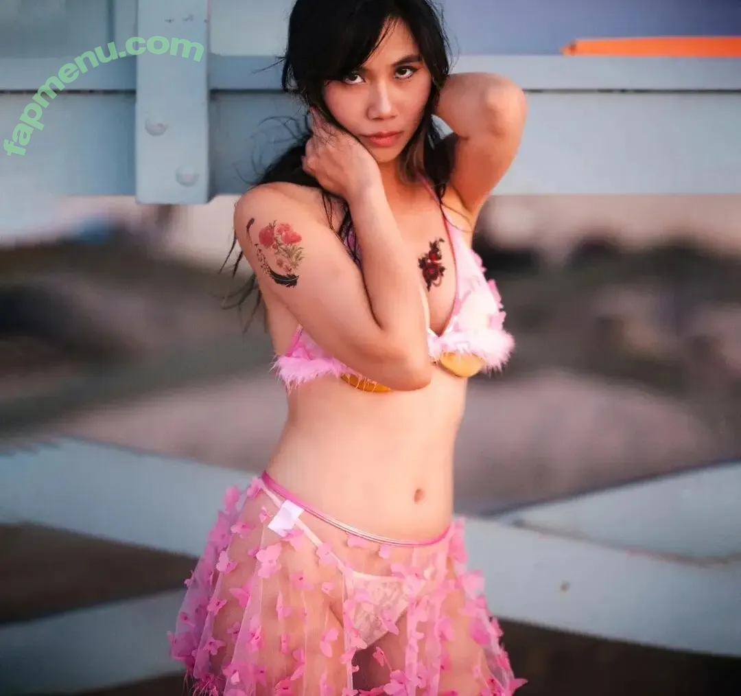 Bessy Q nude photo #0013 (Aquentine / Final Girlz / Justa Queen / Quynh Văn / _bessy.q_)