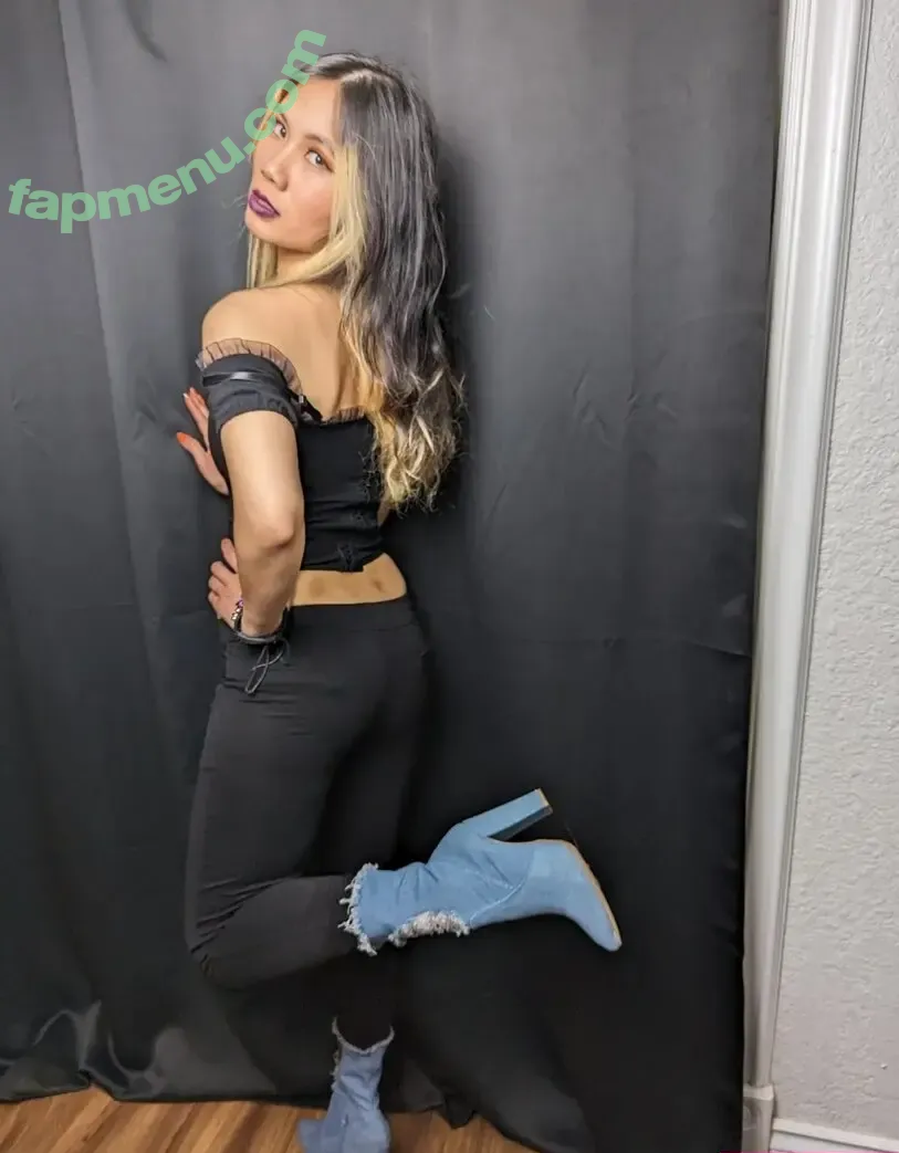 Bessy Q nude photo #0035 (Aquentine / Final Girlz / Justa Queen / Quynh Văn / _bessy.q_)