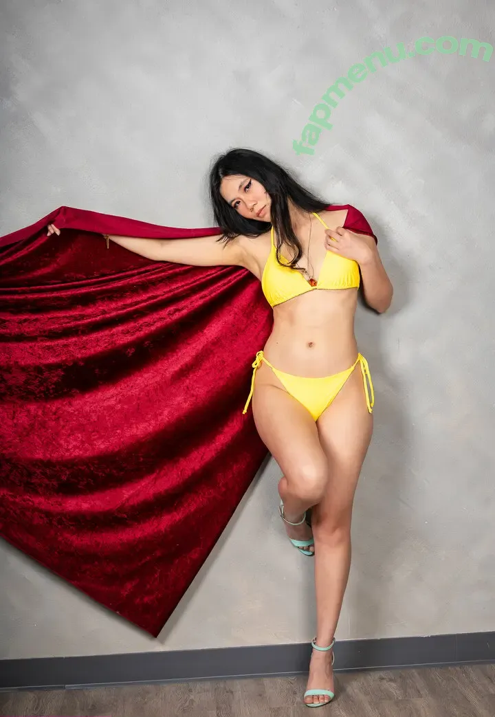Bessy Q nude photo #0046 (Aquentine / Final Girlz / Justa Queen / Quynh Văn / _bessy.q_)