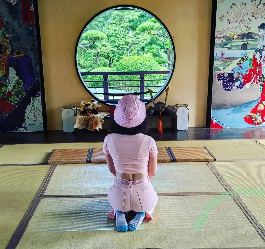 Bessy Q nude photo #0111 (Aquentine / Final Girlz / Justa Queen / Quynh Văn / _bessy.q_)