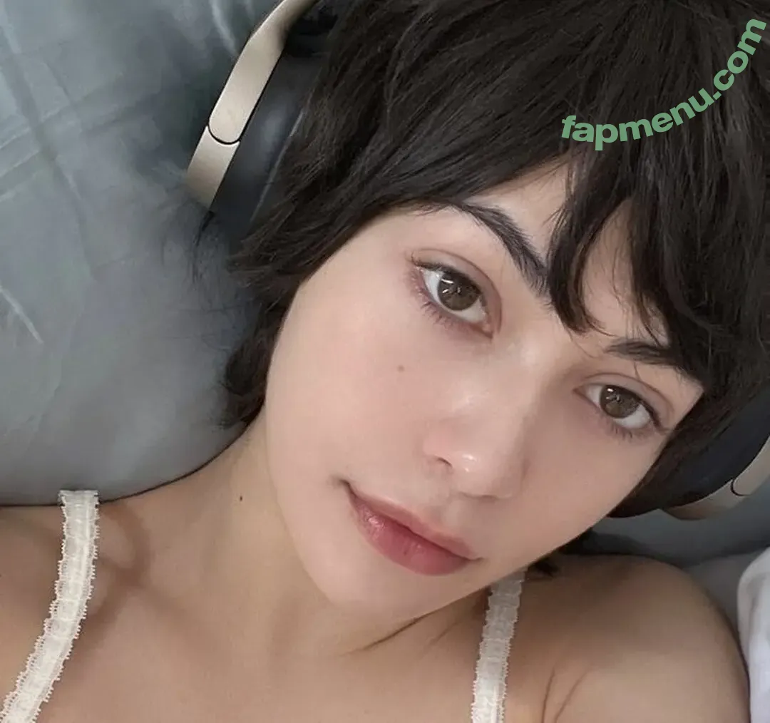 Beta's Inferno nude photo #0008 (Betas_Inferno)