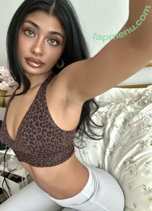  nude photo #0001