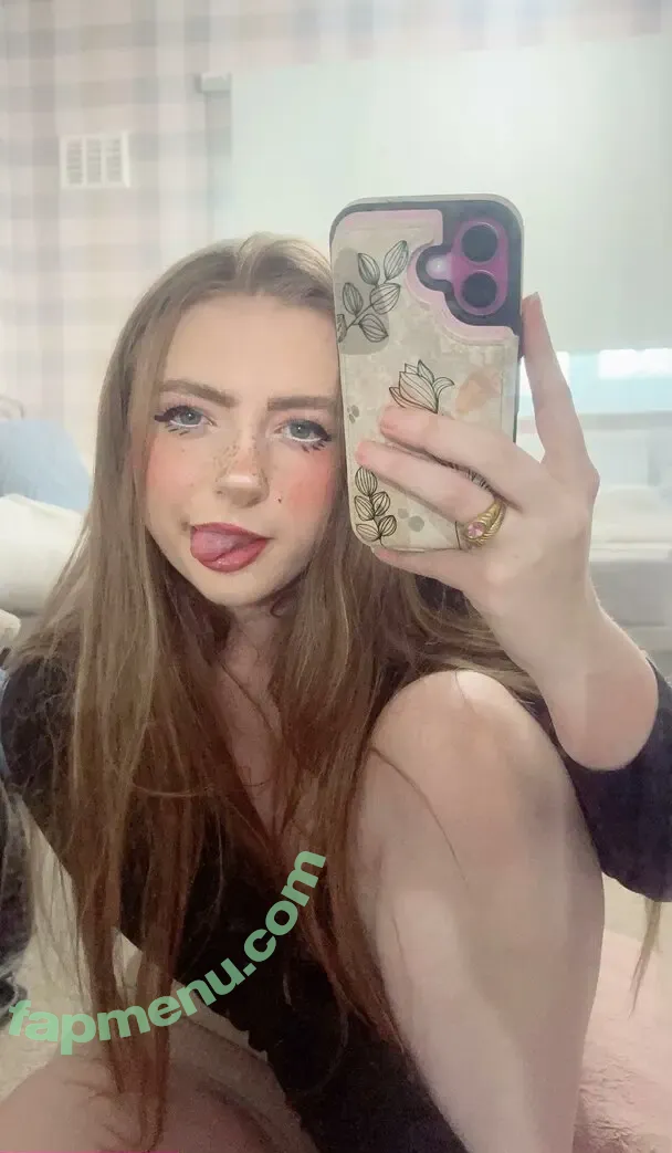 Beth Aura nude photo #0024 (Bethauraa / bethaura)