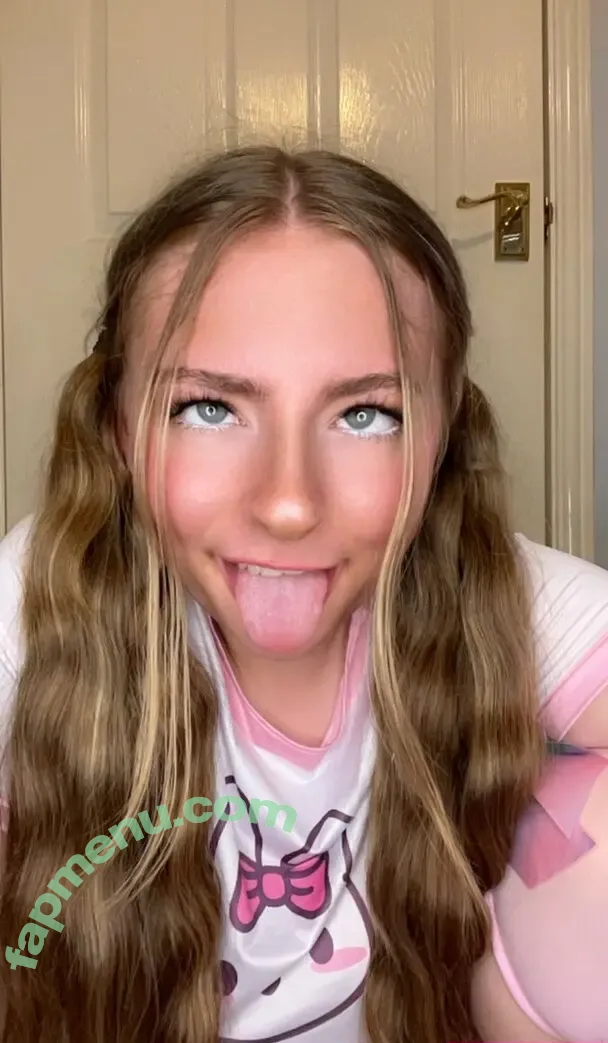 Beth Aura nude photo #0038 (Bethauraa / bethaura)