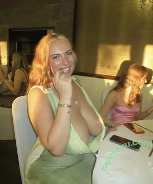 Beth.christie nude photo #0006