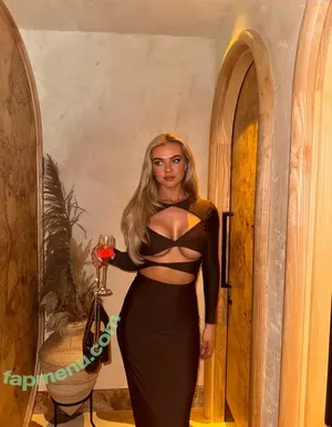Beth Fraser / Bethany Fraser / bethjfraser nude photo #0004