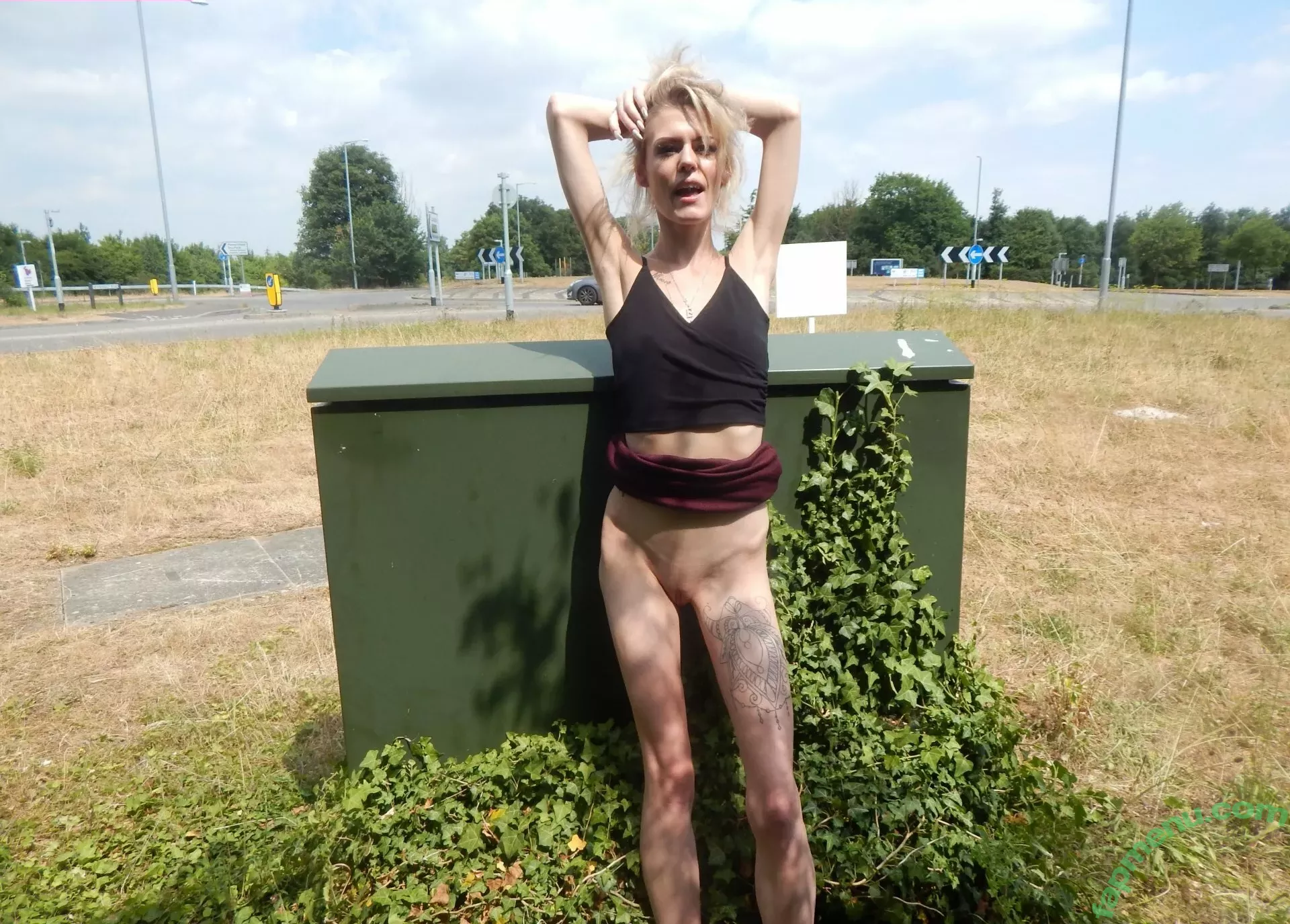 Beth Randell nude photo #0122 (Baby Beth / BabyB / Beth / beth.randell)