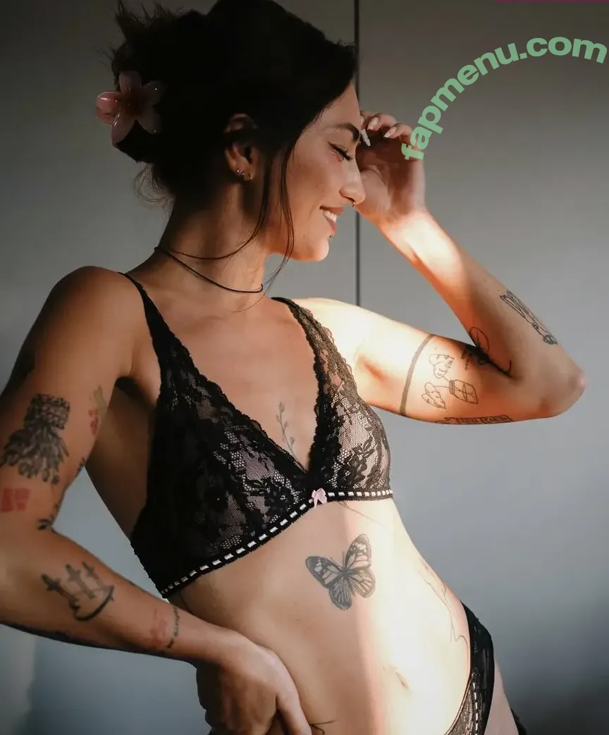 Beth.sal nude photo #0062 (Betka Saloňová / bethastley)