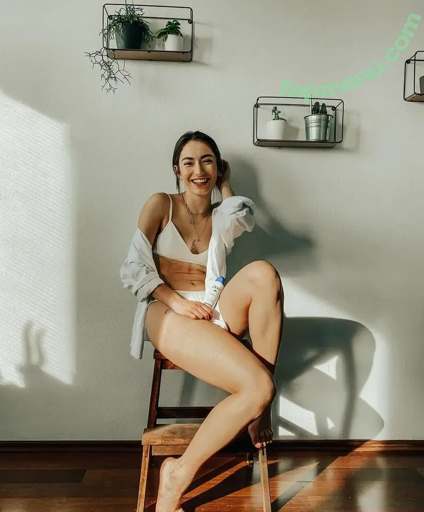 Beth.sal nude photo #0112 (Betka Saloňová / bethastley)