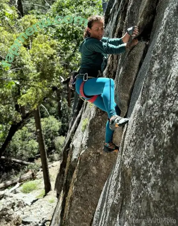 Beth Stone nude photo #0037 ( / bethwildmom / wildmombeth)