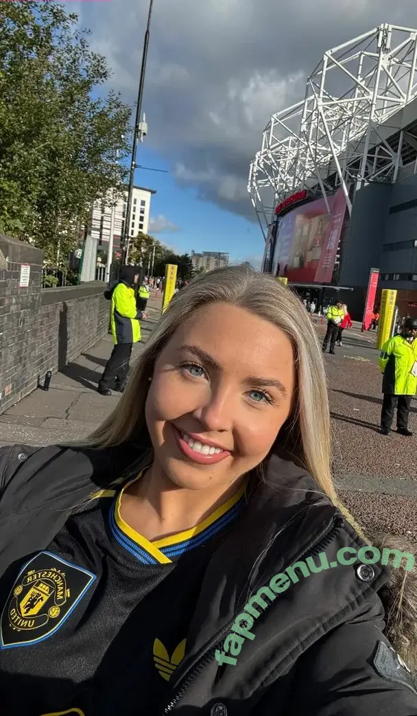 Beth Tucker nude photo #0127 (United Stand / betht.fit)