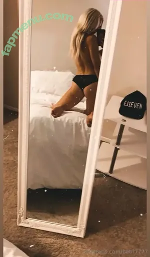  nude photo #0003