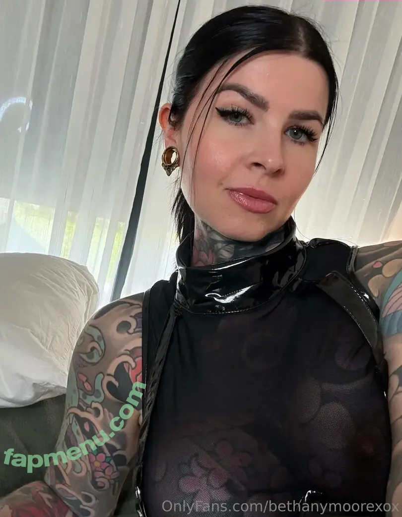 bethanymoorexox nude photo #0003 (bethanymoorexox)
