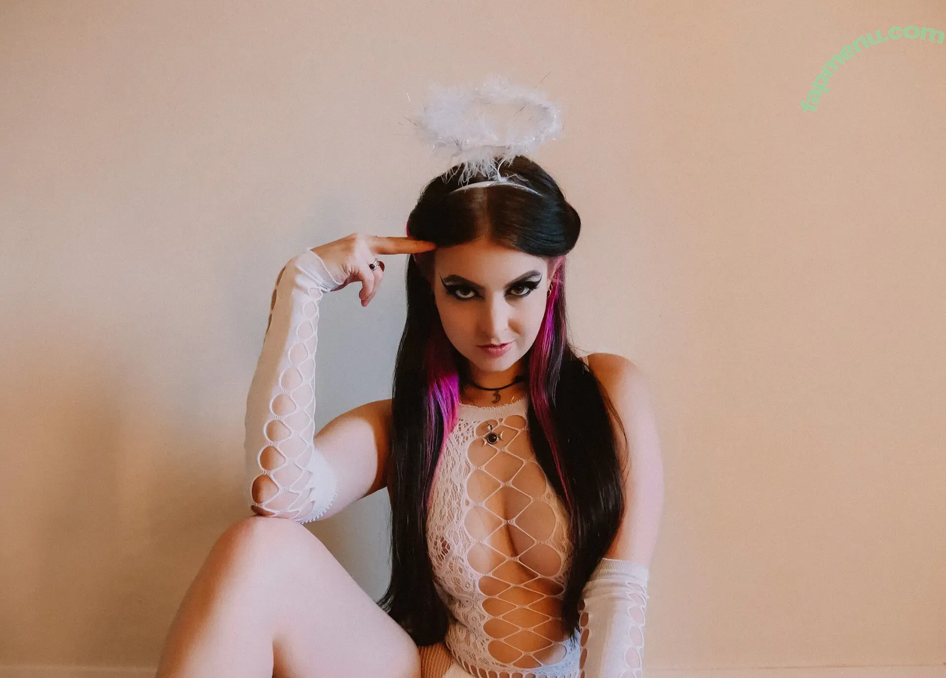 BethanySmile nude photo #0027 (bethany_spiby / bethanysmile98)