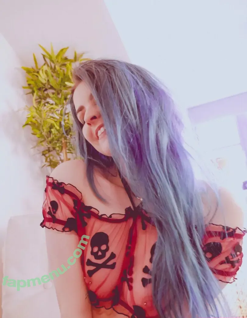 BethanySmile nude photo #0068 (bethany_spiby / bethanysmile98)