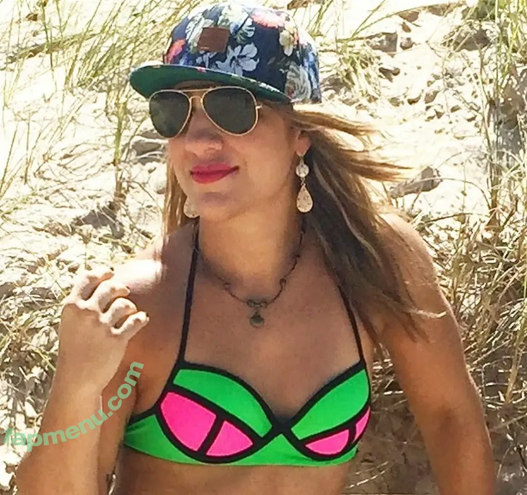 Bethe Correia nude photo #0195 (bethecorreia)