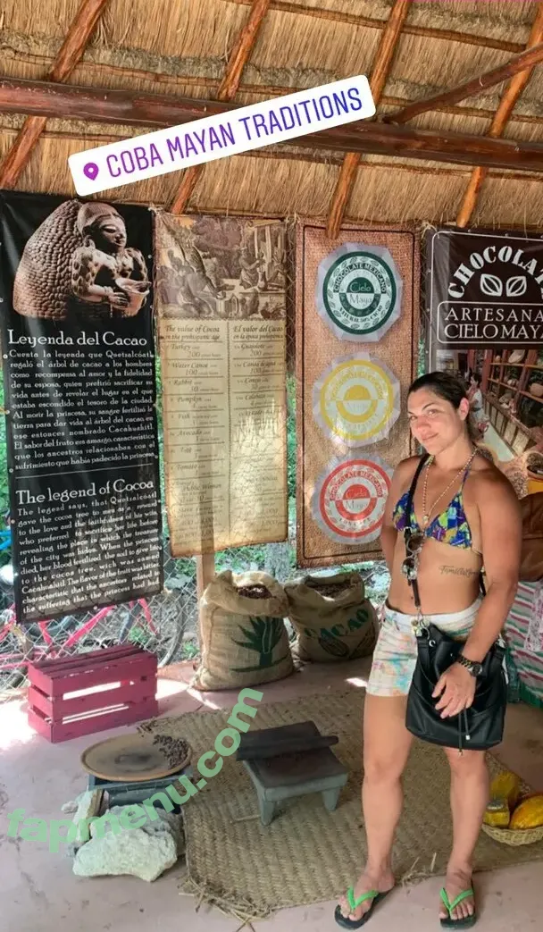 Bethe Correia nude photo #0218 (bethecorreia)