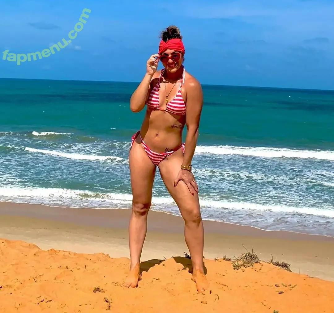 Bethe Correia nude photo #0250 (bethecorreia)