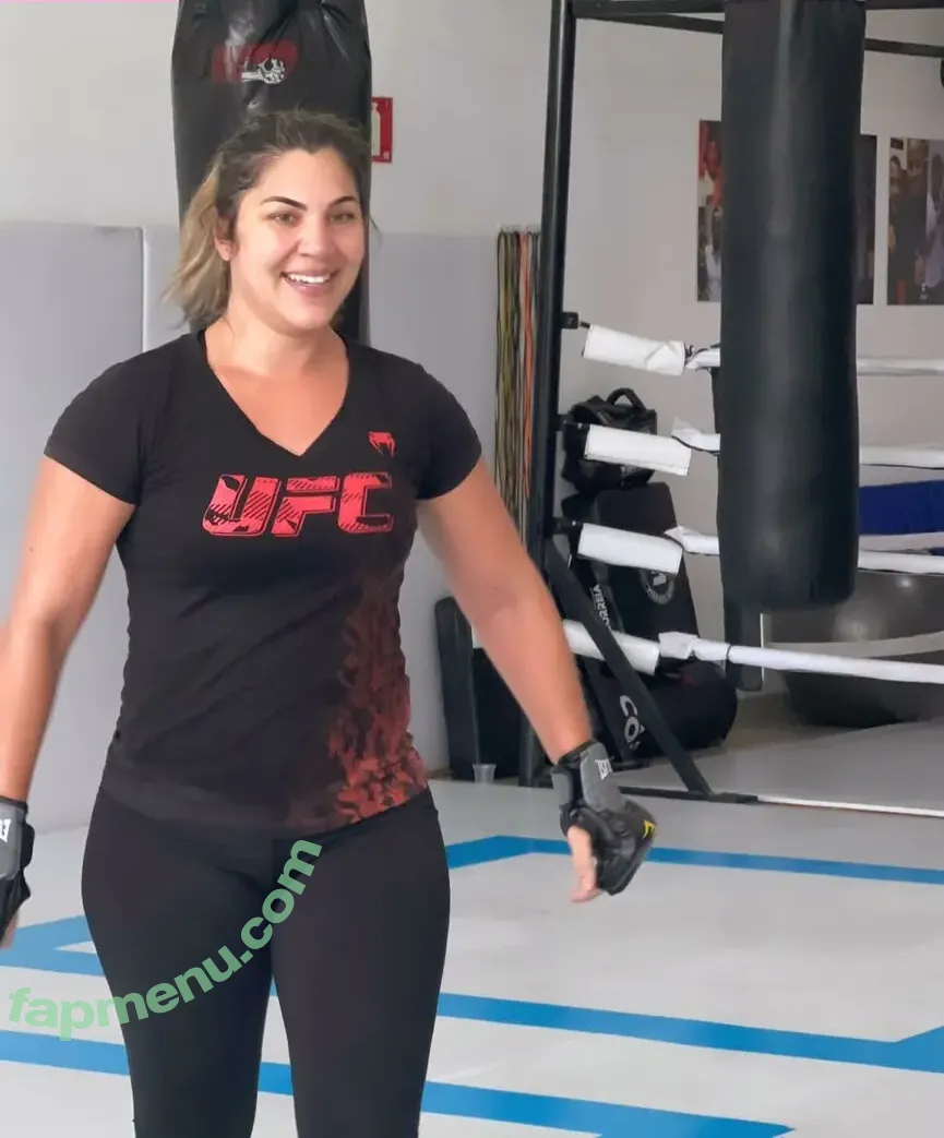 Bethe Correia nude photo #0283 (bethecorreia)