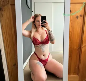  nude photo #0003