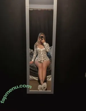  nude photo #0007