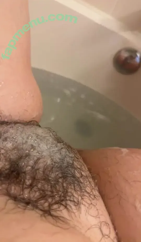 Bethw3348 nude photo #0005 (Bethw3348)