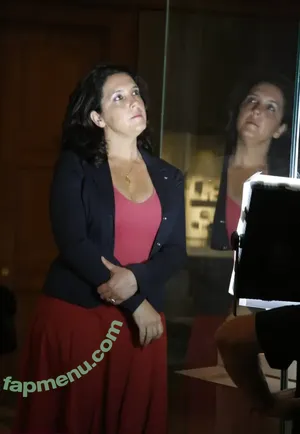 Bettany Hughes / bettany_hughes nude photo #0022