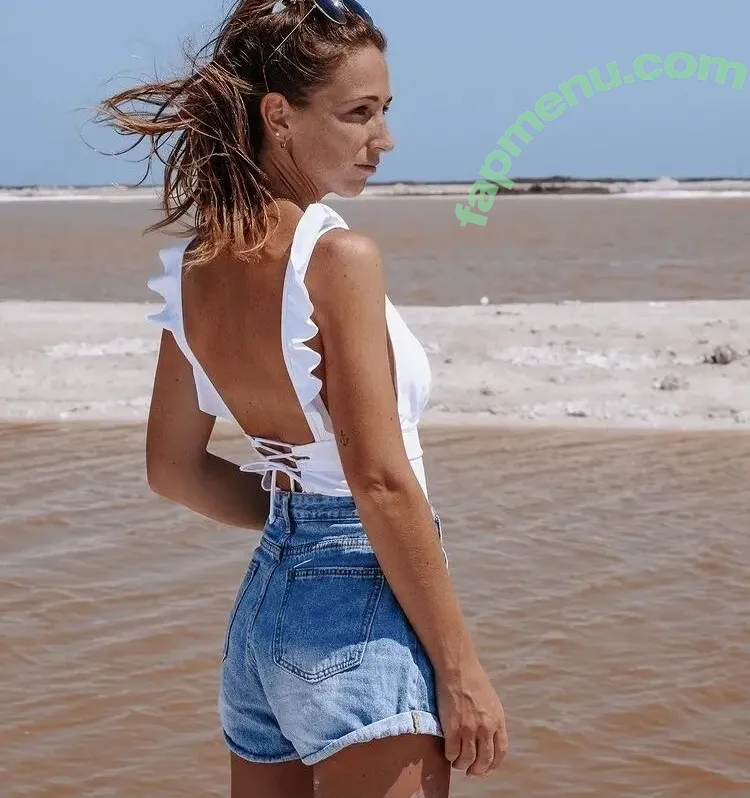 Betterworld.travellers nude photo #0072 (Betterworld.travellers)