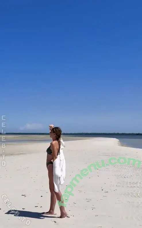 Betterworld.travellers nude photo #0102 (Betterworld.travellers)