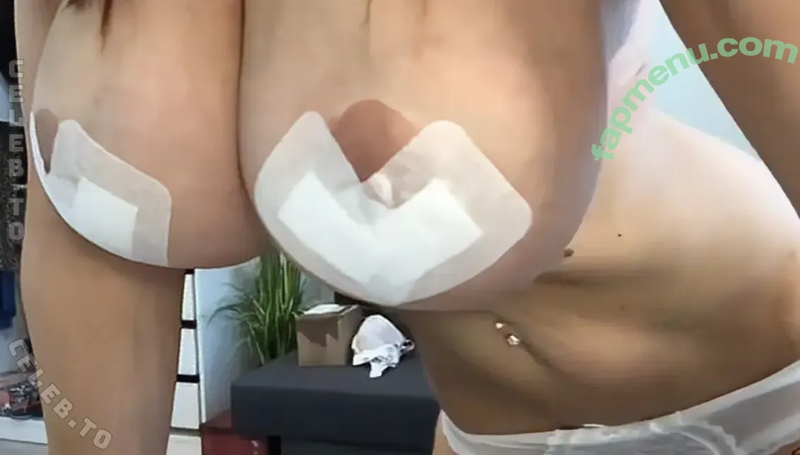 Bettie Ballhaus nude photo #2710 (BettieBallhaus / bettie.ballhaus.official / bettieballhauskanal)