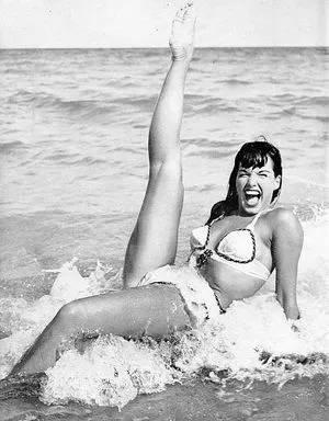 Bettie Page / bettie.page.xo / bettiepage nude photo #0199