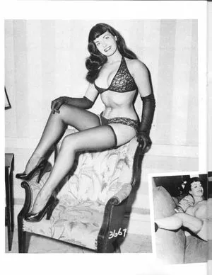 Bettie Page / bettie.page.xo / bettiepage nude photo #0252
