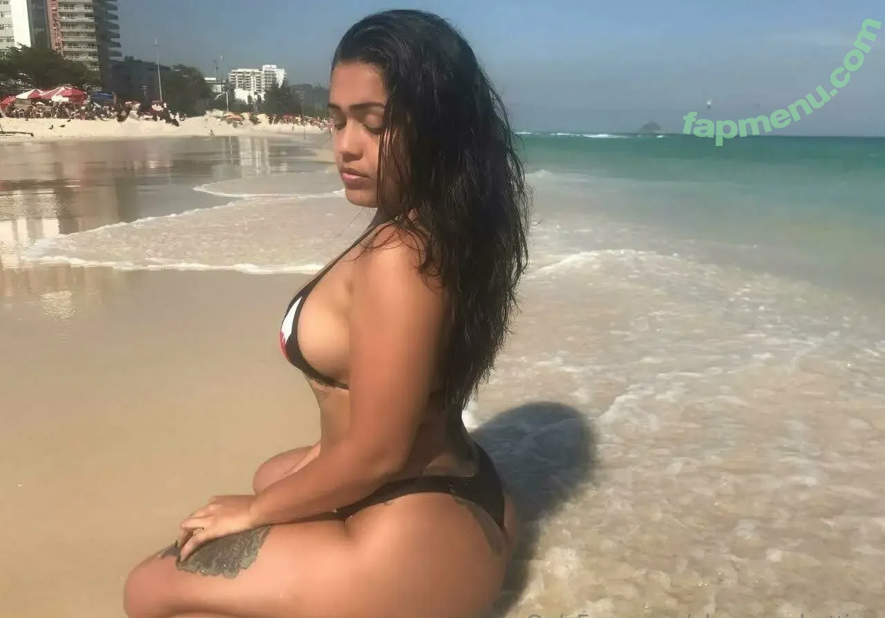 Bettina Alvarenga nude photo #0007 (alvarengabettina)