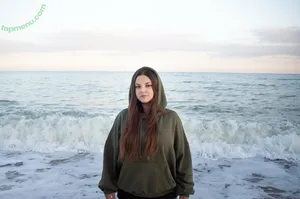 betty_bong / bettybong96 nude photo #0030