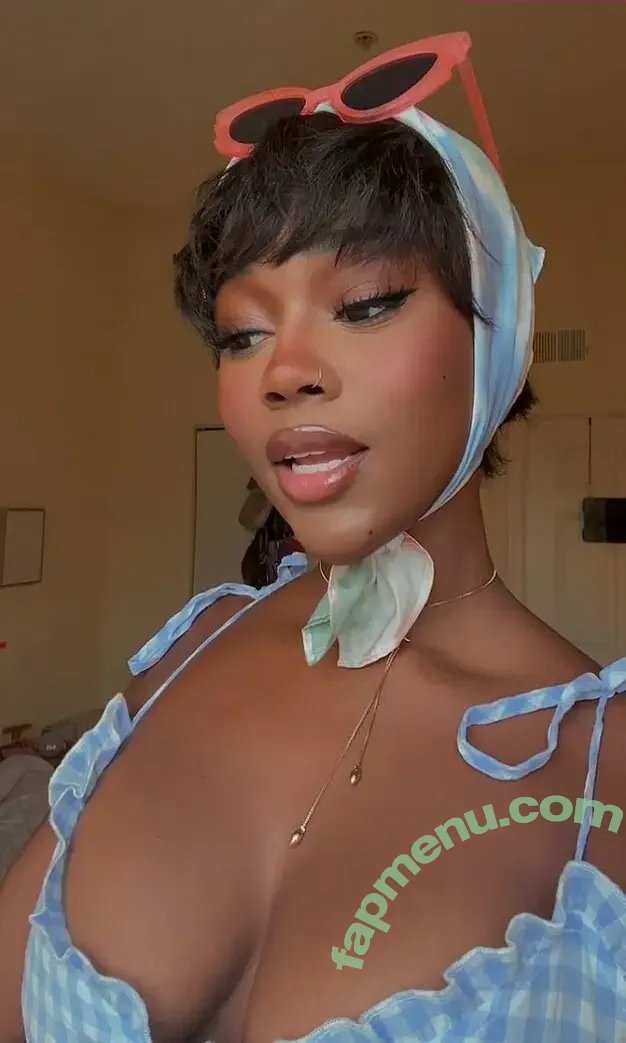 Beverly Pierre nude photo #0008 (BevTheBest / bev_the_best / bevs_the_best)