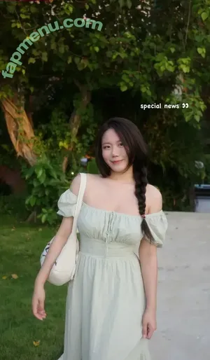 beverlyloh nude photo #0089